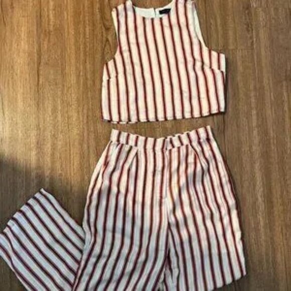 🍿Striped Top from House of Harlow! - Picture 7 of 7